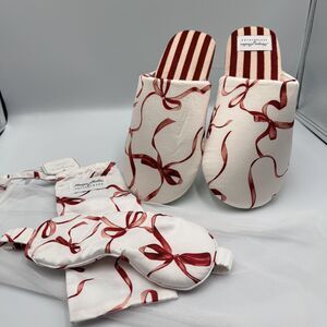 Monique Lhuillier Pottery Barn Aubree Women's Slippers Eye Mask Pouch Set Large